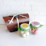 チョコボトル缶ギフト